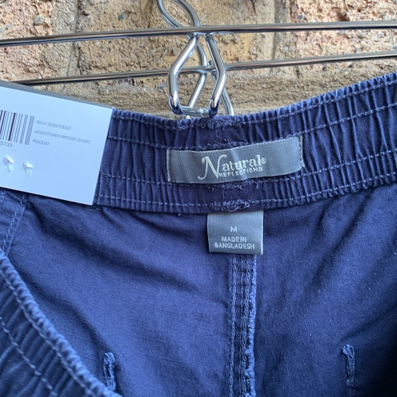 New Natural Reflections cuffed shorts,size M - Picture 8 of 9